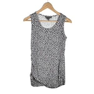 A Pea in the Pod Maternity Black & White Abstract Print Tank Size Small